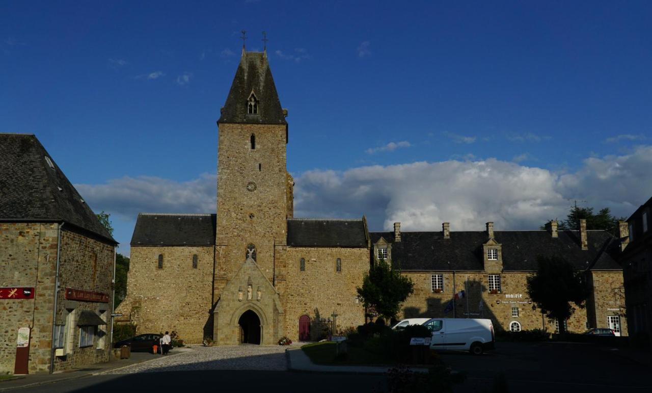 Вилла La Longere Lonlay-l'Abbaye Экстерьер фото